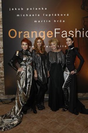 Orange Fashion Ples v opere